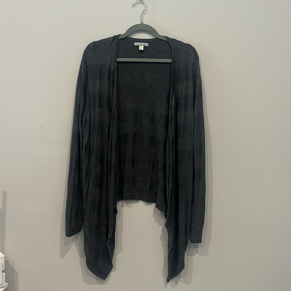 Dana Buchman open grey cardigan